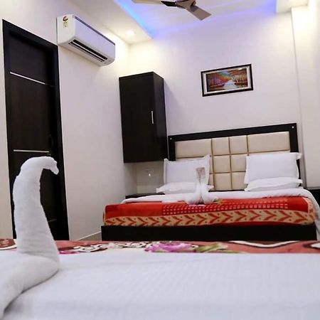 Hotel White Tulip Amritsar Eksteriør bilde